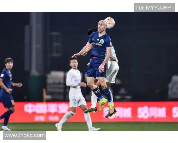 弗鲁米嫩塞与阿瓦伊的精彩对决结果揭晓引发球迷热议